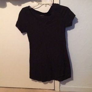 simple black tee